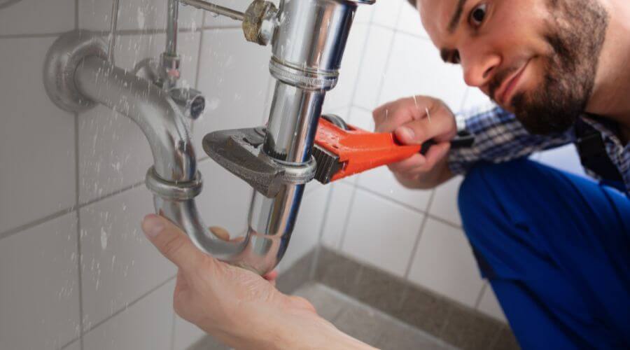 Professional same day plumber in North Adams, MI
